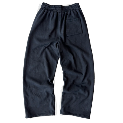 ARTIS™ WORLDTOUR BLACK SWEATS